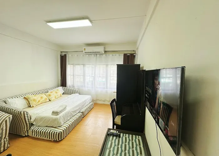 Location! 800m Mrt Rama9 Apartment *